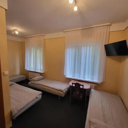 Parkowy Hotel *